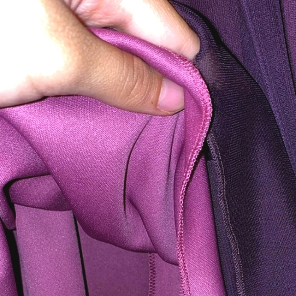 💜 Purple Hi-Low Beaded Gown Misses Size 3 EUC! - Picture 9 of 10